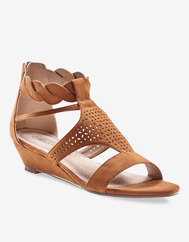 Sandalen met vlechtwerk en perforaties (donkerbeige)