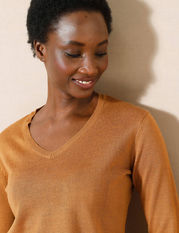 Pull col V, toucher doux (noisette)