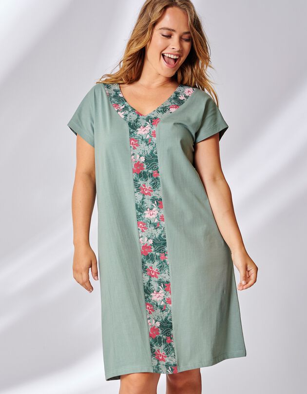 Chemise de nuit bandes imprimées manches courtes, vert amande Chemise de nuit bandes imprimées manches courtes, vert amande, hi-res