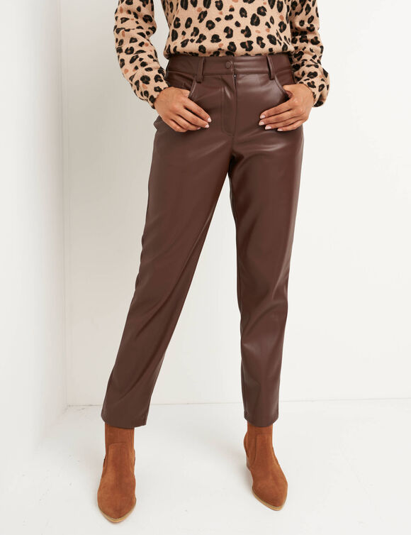 Pantalon fusel&eacute; 7/8&egrave;me aspect enduit (chocolat)