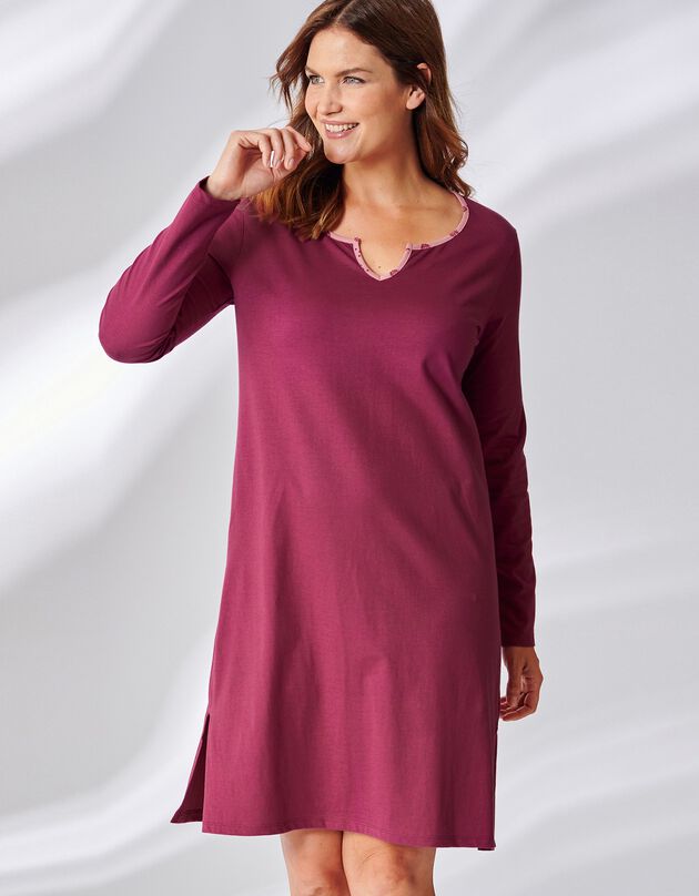 Chemise de nuit unie col fantaisie manches longues, grenat Chemise de nuit unie col fantaisie manches longues, grenat, hi-res