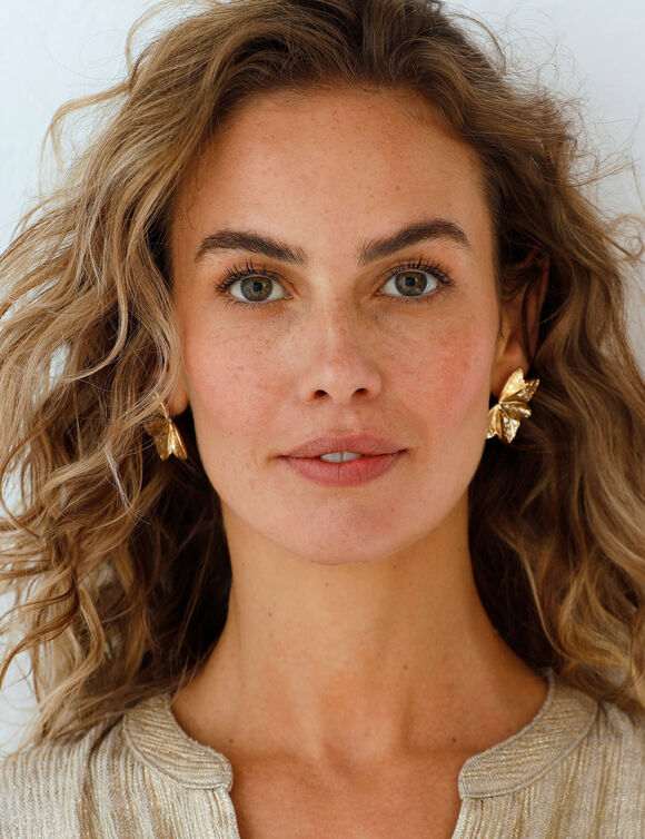 Boucles d'oreilles p&eacute;tales dor&eacute;s (dor&eacute;)
