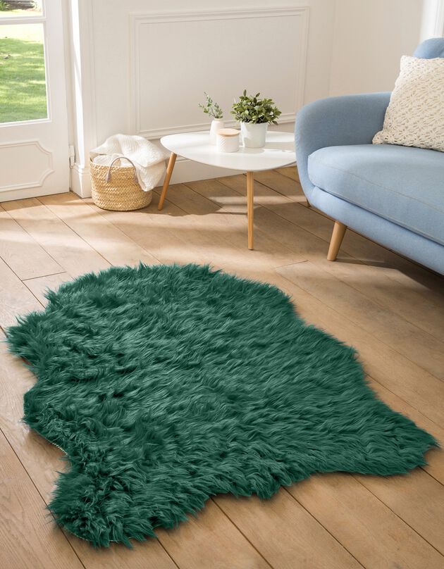 Tapis poils forme peau de bête (vert sapin)