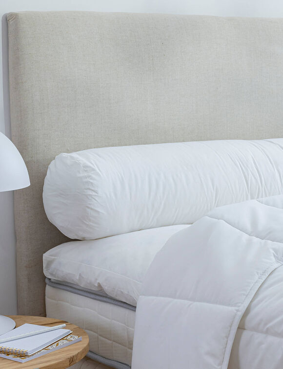 Peluwkussen met Proneem&reg; antihuisstofmijtbehandeling, stevig (wit)