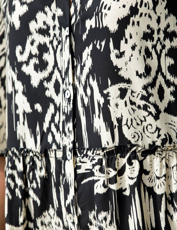 Robe évasée à volants, imprimé ethnique bicolore (noir / écru)