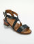 Leren sandalen met gekruiste riempjes (zwart)