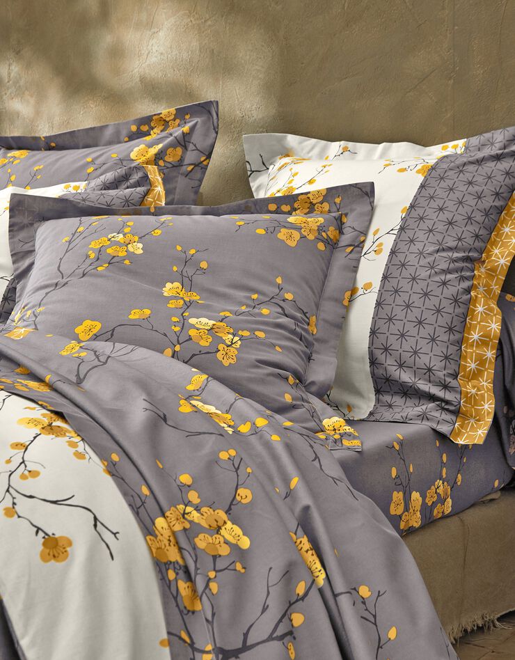 Linge de lit Kimori en polycoton imprimé fleurs de cerisier, gris Linge de lit Kimori en polycoton imprimé fleurs de cerisier, gris, hi-res image number 1