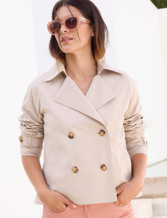 Trench court d&eacute;perlant (beige)