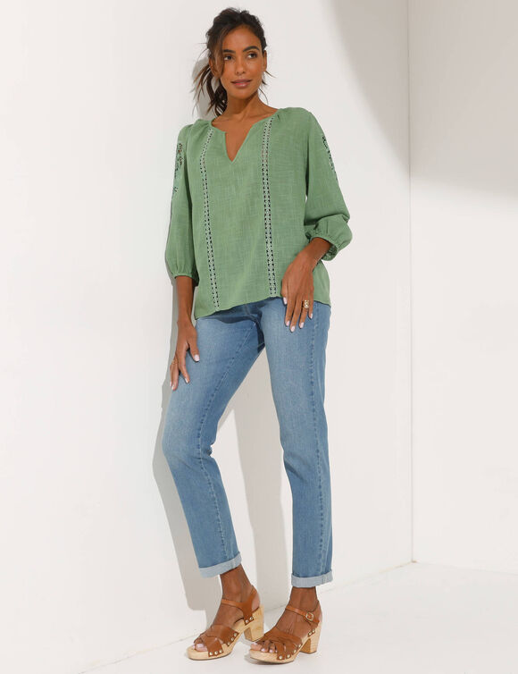 Blouse unie macramé, manches brodées (kaki)