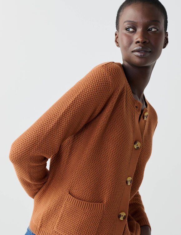 Gilet paletot maille fantaisie, boutons effet corne (caramel)