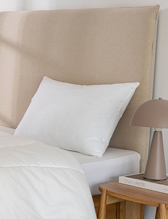 Hoofdkussen met donsgevoel, medium comfort (wit)