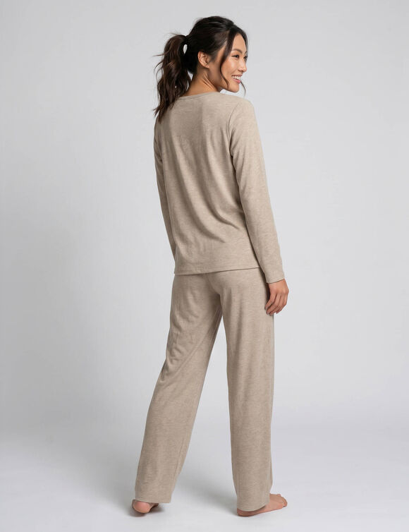 Pyjama en coton imprim&eacute; plac&eacute; "L'hiver en fleurs", manches longues (taupe chin&eacute;)