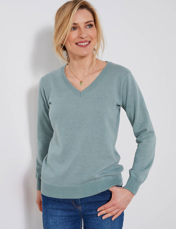 Pull col V, laine d'agneau (vert grisé)