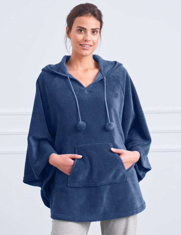 Poncho in fleece met pluchetouch en kap (blauw)