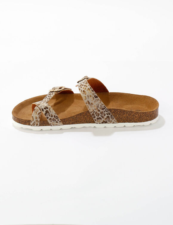 Muiltjes met teenriempje, luipaardmotief, platte hak en dubbel riempje (GLANZEND BEIGE)