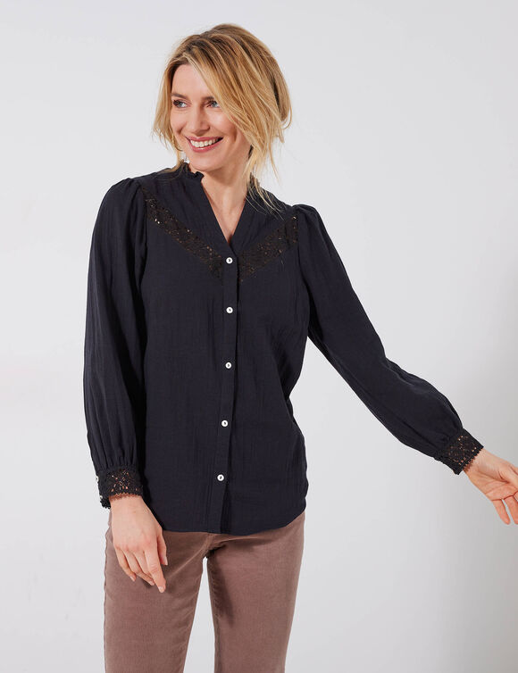 Chemisier boutonn&eacute; macram&eacute;, gaze de coton (noir)