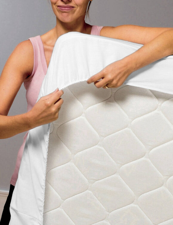 Absorberende, bi-rekbare matrasbeschermer in molton, antihuisstofmijt (wit)