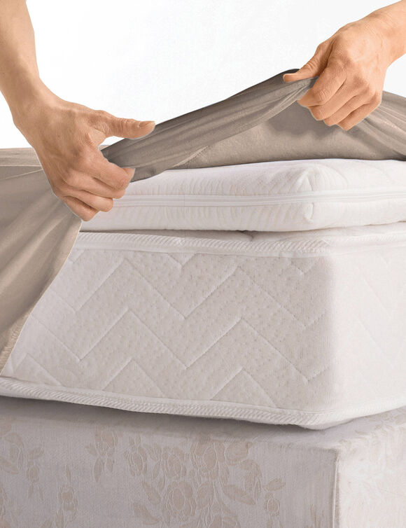 Effen hoeslaken in jersey, hoekdiepte 40 cm (grijsbeige)