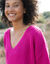 Pull loose col V, maille anglaise toucher doux (rose fuchsia)