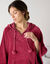 Poncho met capuchon, fleece met pluche-achtige textuur (kersenrood)
