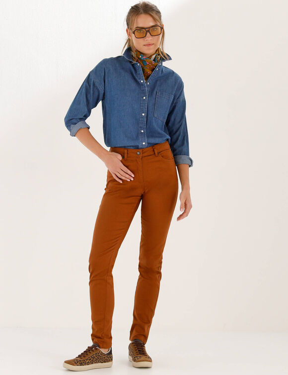 Pantalon fusel&eacute; couleur (caramel)