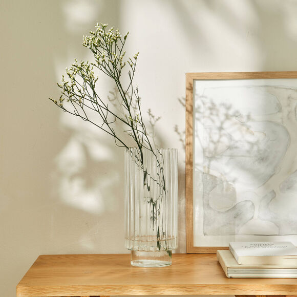 Vaas in geribbeld glas (transparant)