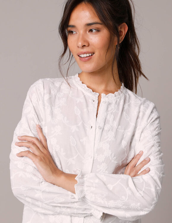 Chemisier brod&eacute; fleuri en coton  (blanc)
