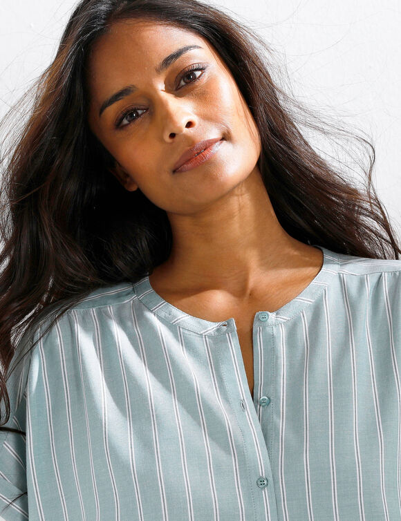 Chemisier boutonn&eacute; ray&eacute;, manches courtes     (bleu gris&eacute;)