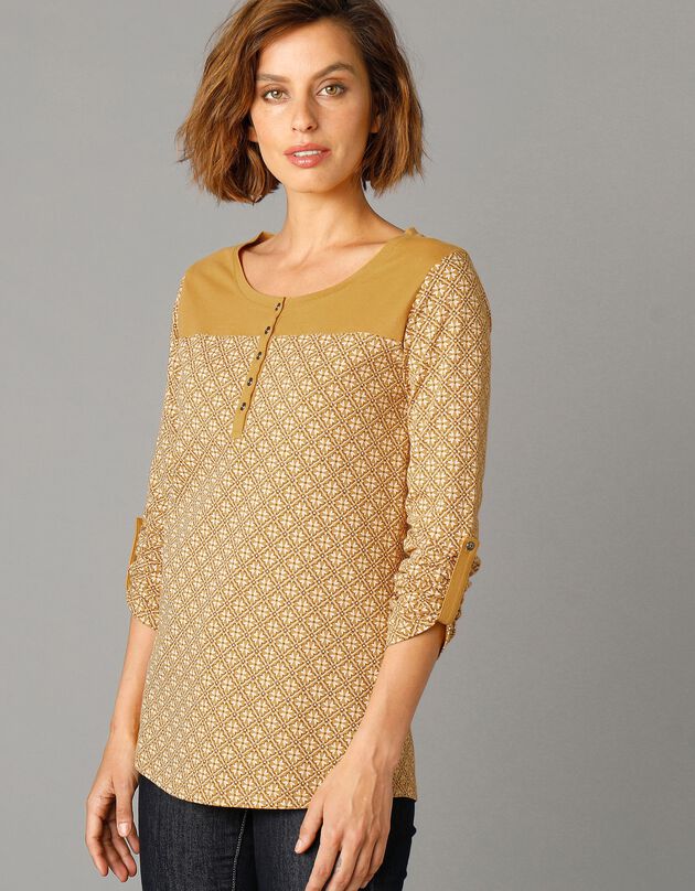 T-shirt met Tunesische hals en grafische print (saffraangeel)