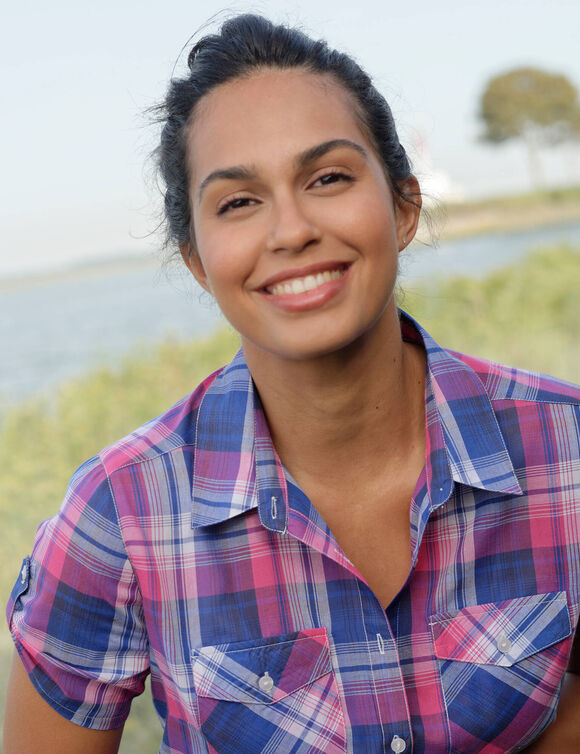 Chemisier manches courtes &agrave; carreaux (bleu / rose)