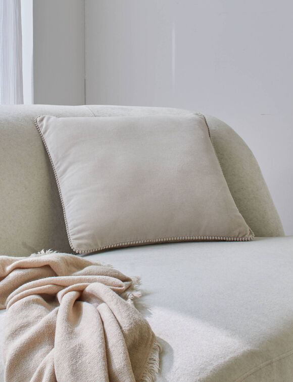 Coussin uni en velours finition fantaisie  (beige)