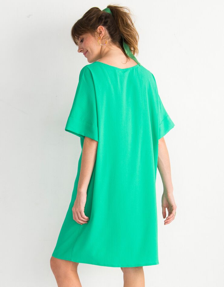 Robe forme housse unie manches courtes tissu texturé (vert)