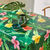 Nappe toile cirée imprimé hibiscus (vert / multicolore)