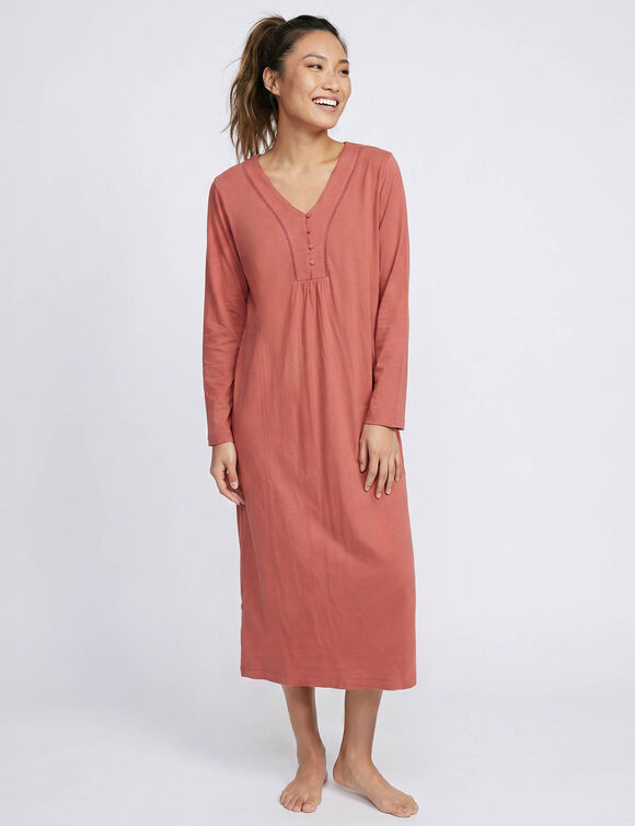 Chemise de nuit longue col boutonn&eacute; unie, manches longues (corail)