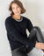 Pull maille poilue d&eacute;collet&eacute; strass (noir)