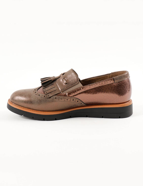 Slippers met sleehak, franjes en kwastjes (bruin)