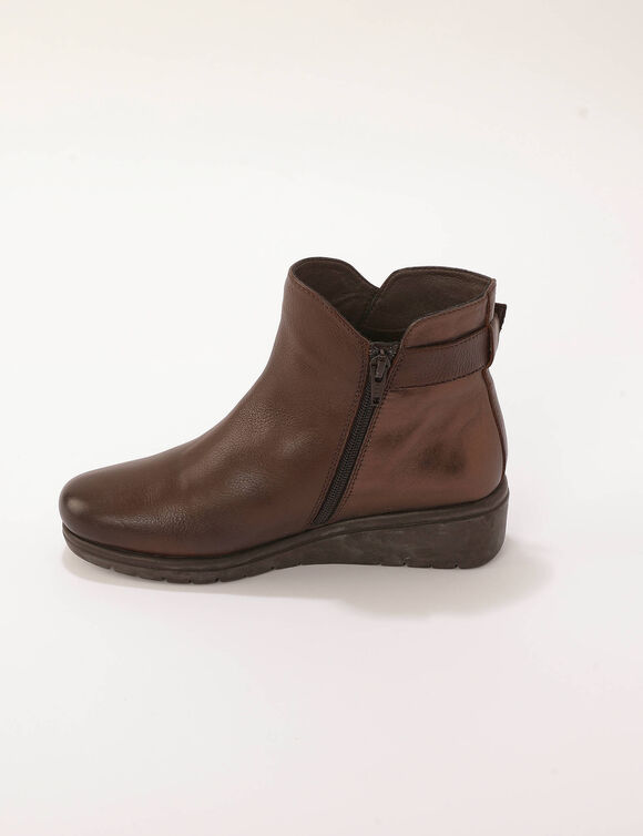 Boots cuir &agrave; boucle, semelle compens&eacute;e (chocolat)