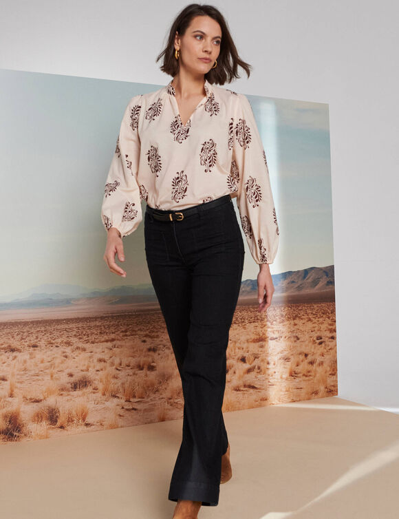 Blouse imprimée col montant, manches blousantes (beige / chocolat)