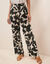 Pantalon large, imprim&eacute; (zwart / ecru)