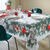 Vlekbestendig tafellaken met kerstkroon-bedrukking (groen / rood)