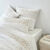 Linge de lit blanc brodé fleurs Colombine® (blanc)