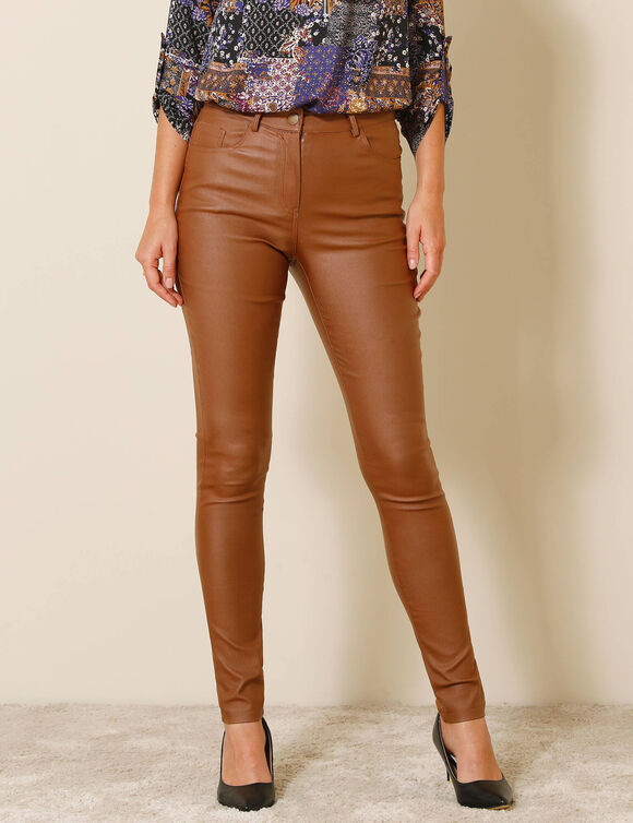 Pantalon fuselé enduit ultra stretch (caramel)