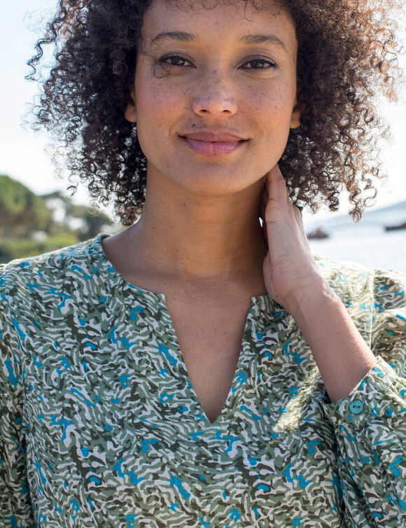 Blouse imprimée en coton ,col fendu (kaki / écru)