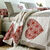 Bedlinnen Lovely in flanel met hartjesprint (taupe / rood)