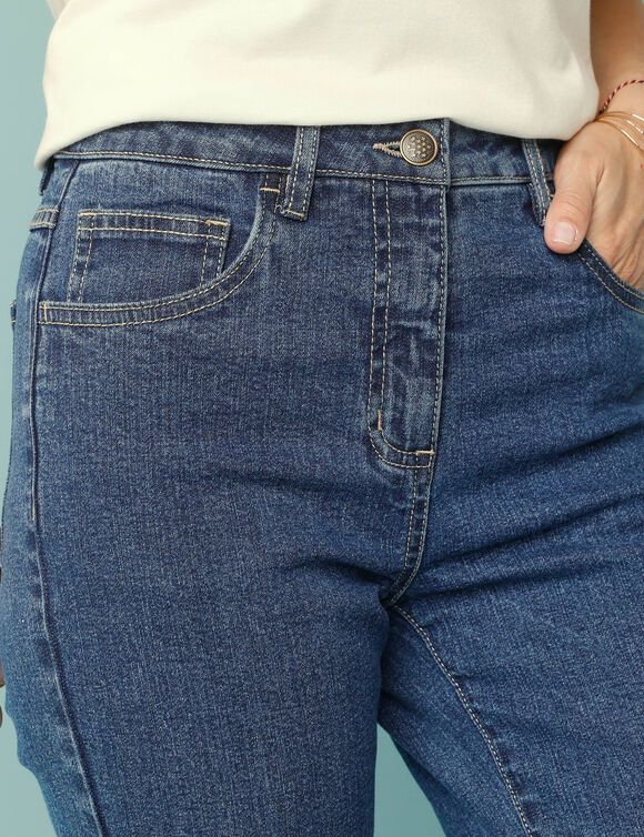 Jean Sp&eacute;cial Petites, coupe droite raccourcie (stone)