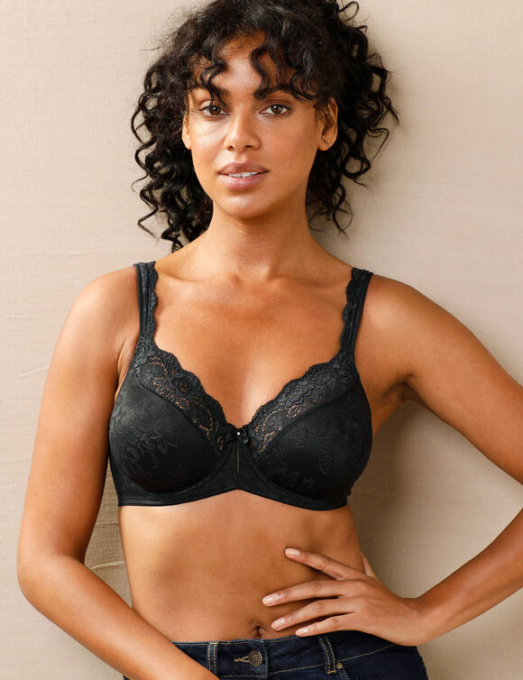 Soutien-gorge embo&icirc;tant en maille satin&eacute;e et dentelle &laquo;&nbsp;Stelina" - avec armatures (noir)