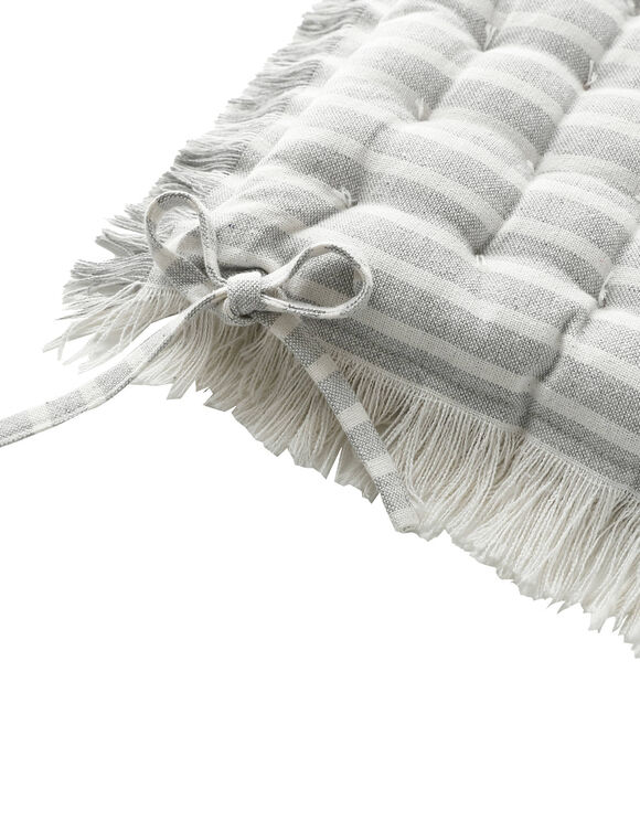 Vierkant, gestreept stoelkussentje met franjes - set van 2 (parelgrijs)