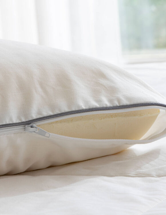 Ergonomische hoofdkussen in microgeperforeerde latex, zeepmodel (ecru)