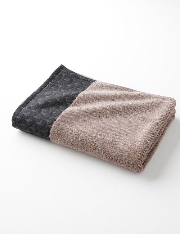 Lusjesbadstof 420g/m2, sierrand met ginkgo print (chocolade)