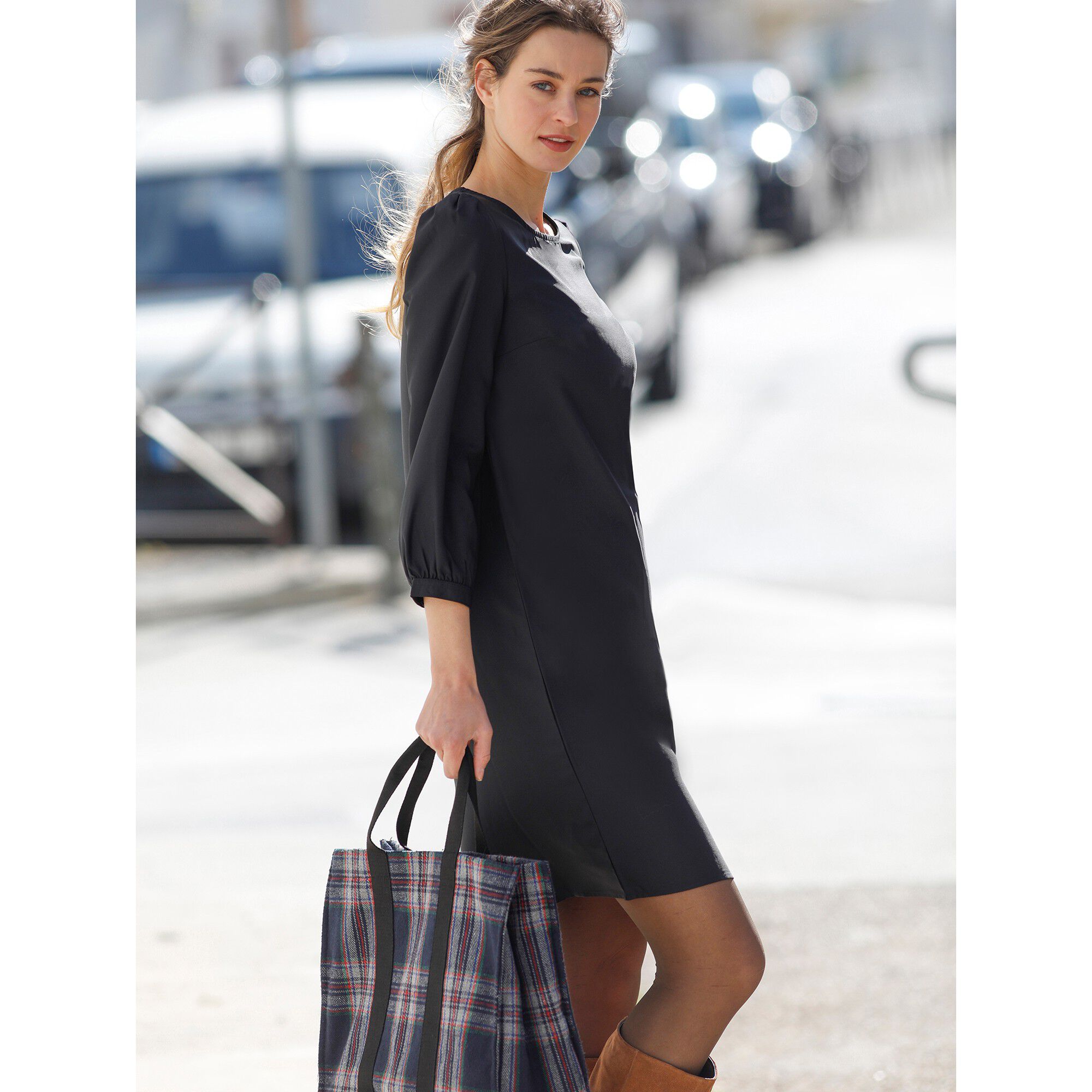 Robe droite manches 7 8 me unie noir Blancheporte
